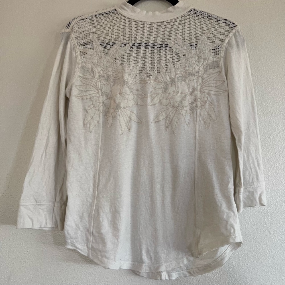 Free People white lace long‎ sleeve